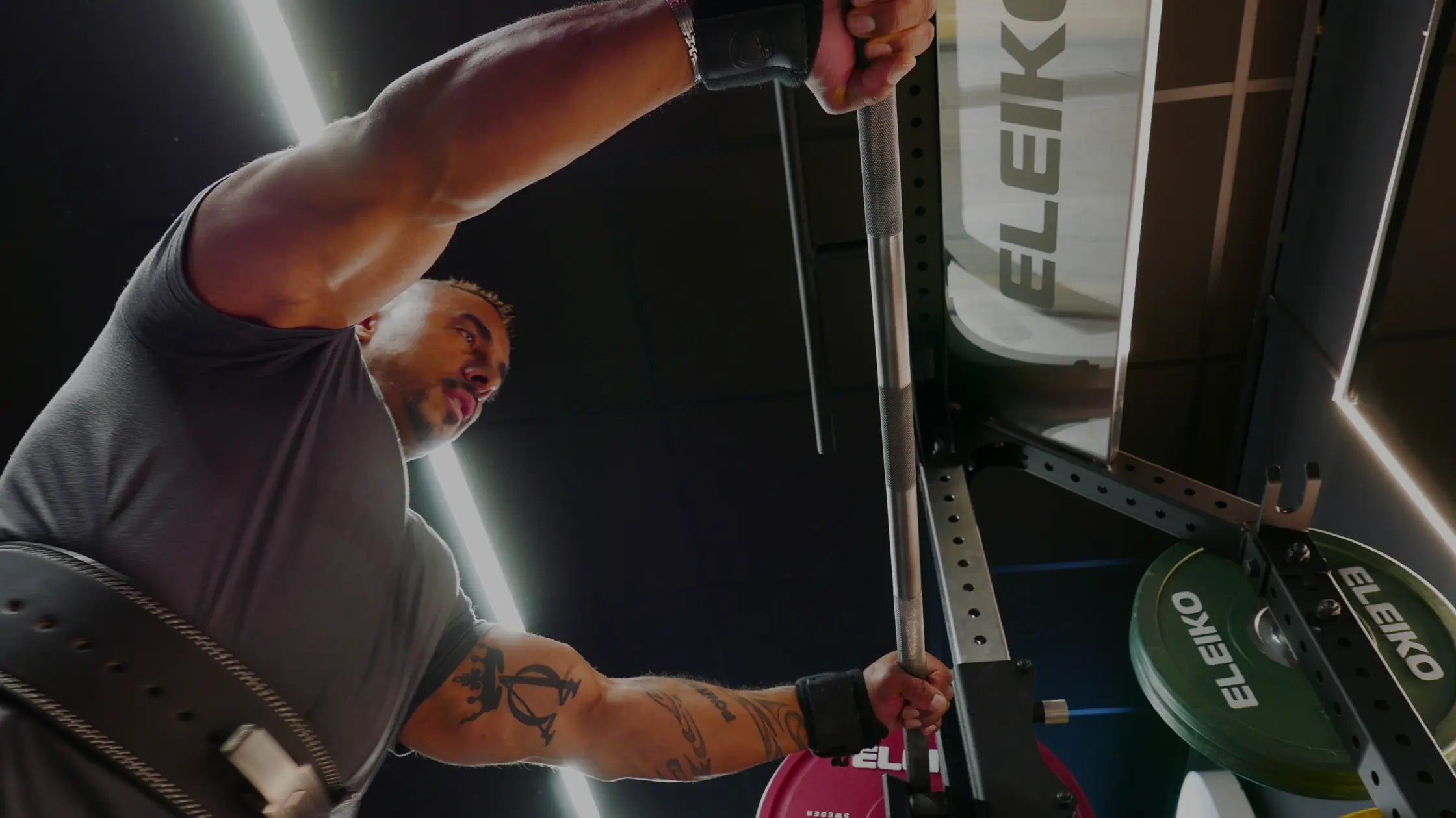 Simon Ducotterd, alias "Guts" : athlète powerlifting et force de la nature